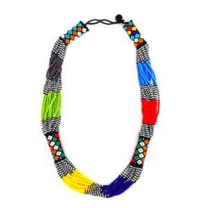 Short multicolored beaded necklace